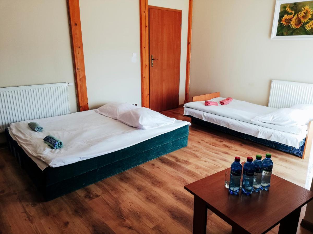 Zajazd Dolina Sadosiow Godkowo Exterior foto