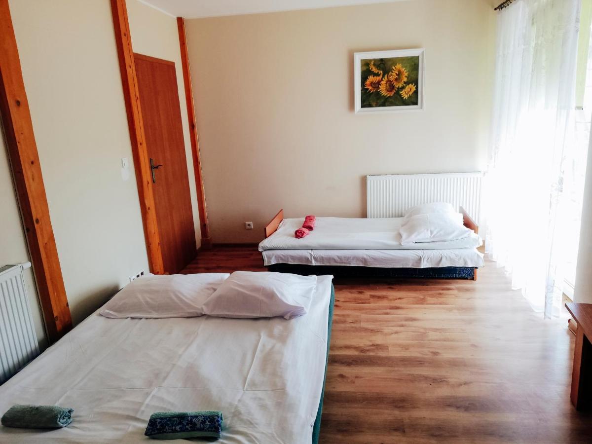 Zajazd Dolina Sadosiow Godkowo Exterior foto